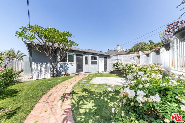 3142 N Naomi Street, Burbank, CA 91504