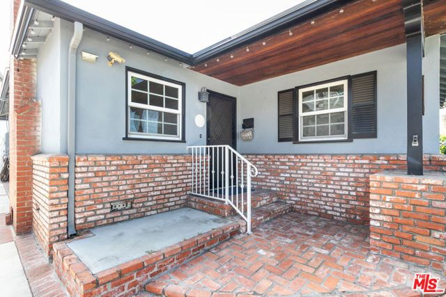 3142 N Naomi Street, Burbank, CA 91504