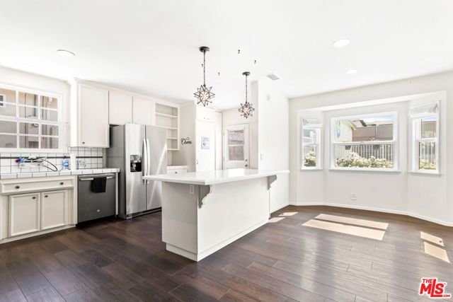 3142 N Naomi Street, Burbank, CA 91504