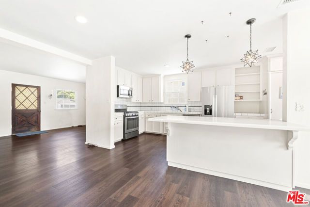 3142 N Naomi Street, Burbank, CA 91504