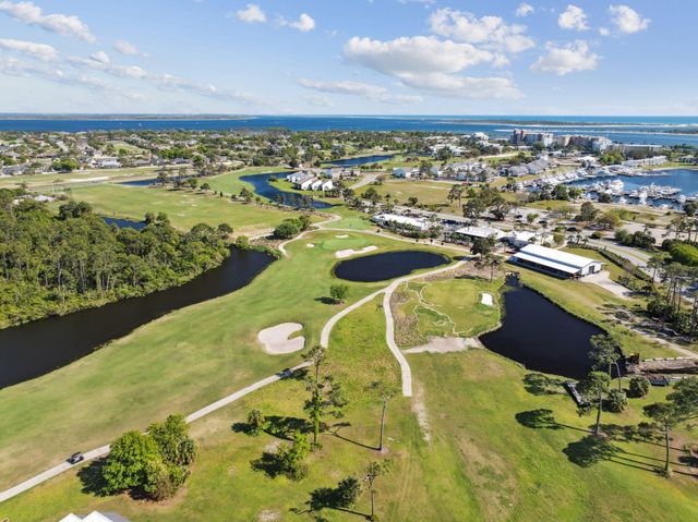 608 Amberjack Drive, Panama City Beach, FL 32408