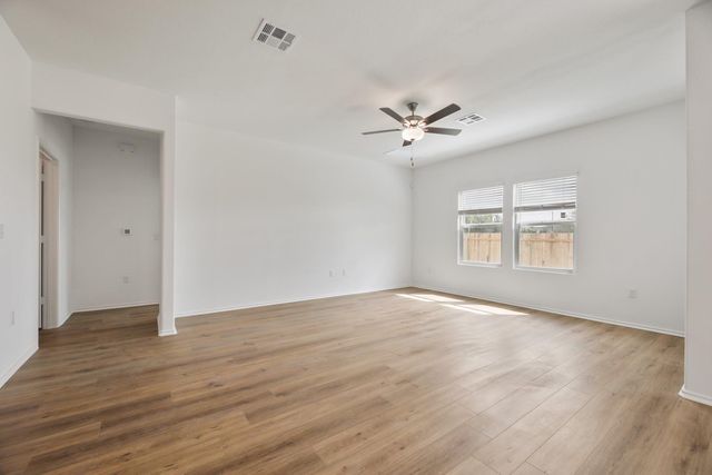 10713 Steinbeck DR, Austin, TX 78747