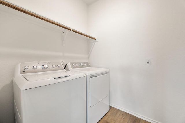10713 Steinbeck DR, Austin, TX 78747