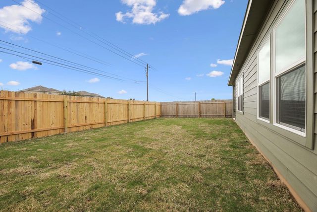 10713 Steinbeck DR, Austin, TX 78747