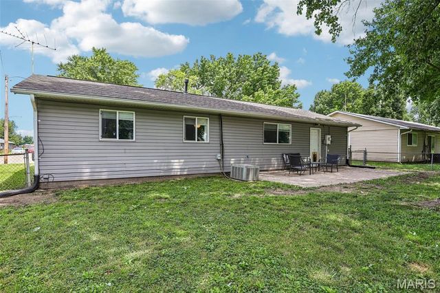 2556 Northbridge Court, Granite City, IL 62040