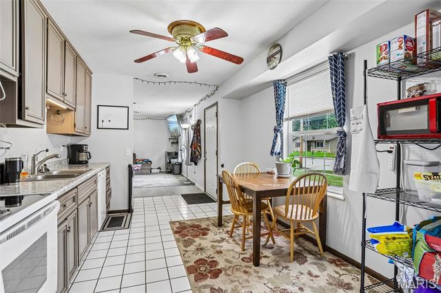 2556 Northbridge Court, Granite City, IL 62040