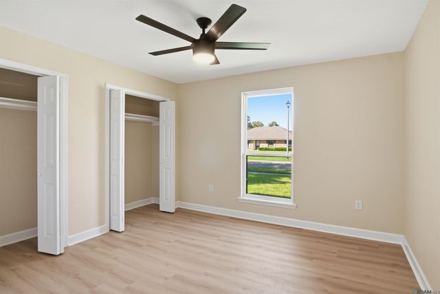 5613 S Allegheny Ct, Baton Rouge, LA 70817