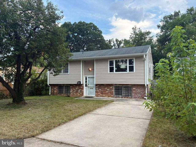 4917 FOX ST, College Park, MD 20740
