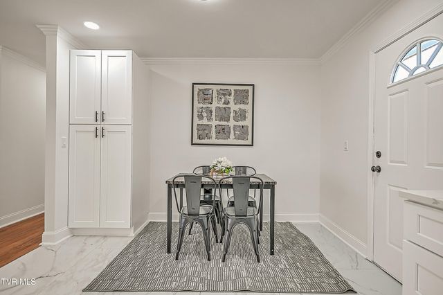 371 H Heaton Road, Elizabethton, TN 37643