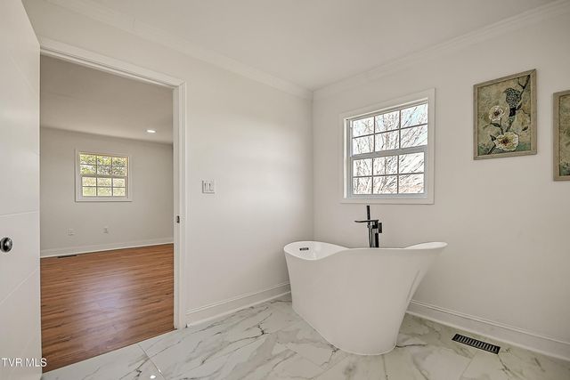 371 H Heaton Road, Elizabethton, TN 37643