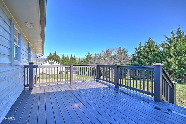 371 H Heaton Road, Elizabethton, TN 37643