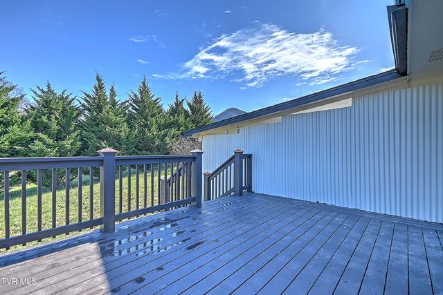 371 H Heaton Road, Elizabethton, TN 37643