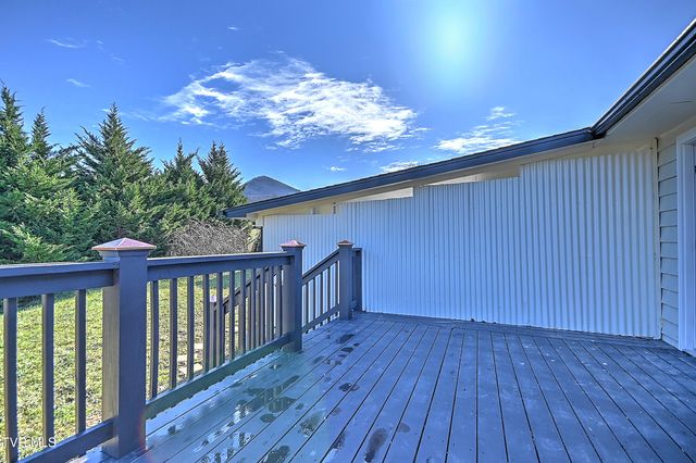 371 H Heaton Road, Elizabethton, TN 37643