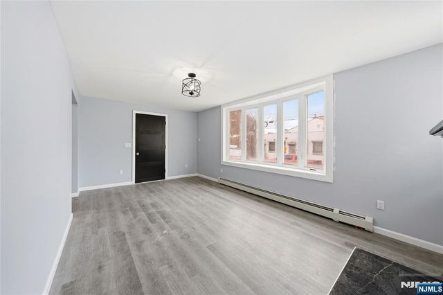 110 Montgomery Avenue, Irvington, NJ 07111