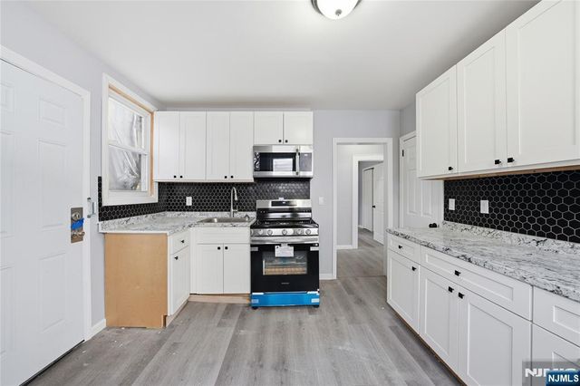 110 Montgomery Avenue, Irvington, NJ 07111