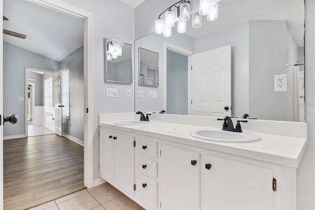 6621 SW 81ST STREET, Gainesville, FL 32608