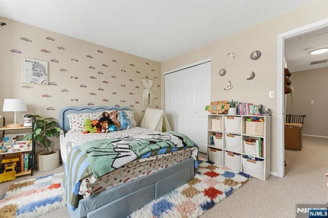 774 Sassafras Court, Mahwah, NJ 07430