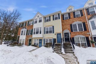 774 Sassafras Court, Mahwah, NJ 07430