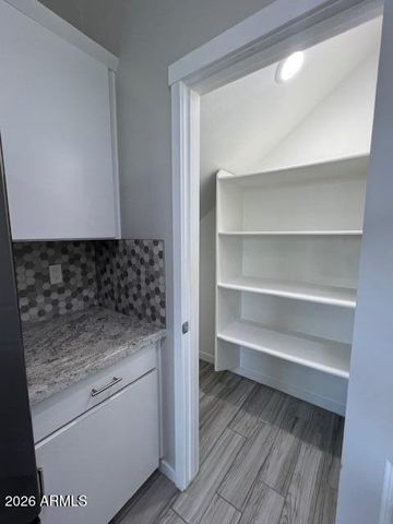 6039 W CAMINO SAN XAVIER --, Glendale, AZ 85308
