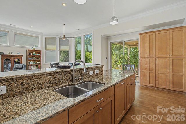 35 Penley Park Drive, Weaverville, NC 28787