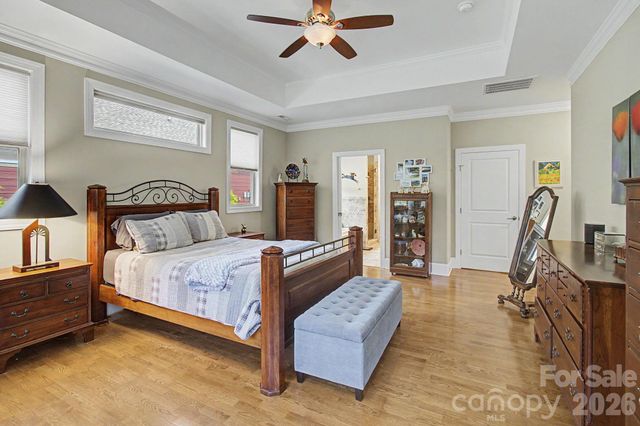 35 Penley Park Drive, Weaverville, NC 28787