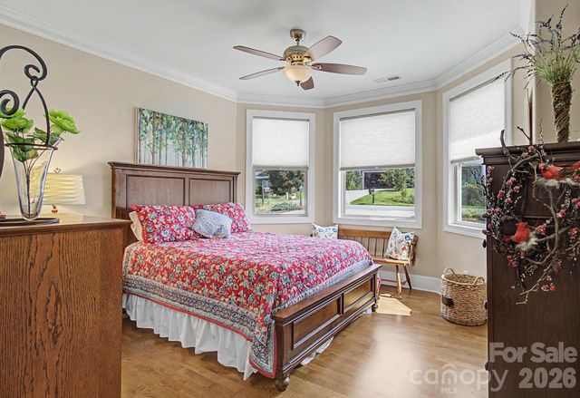 35 Penley Park Drive, Weaverville, NC 28787