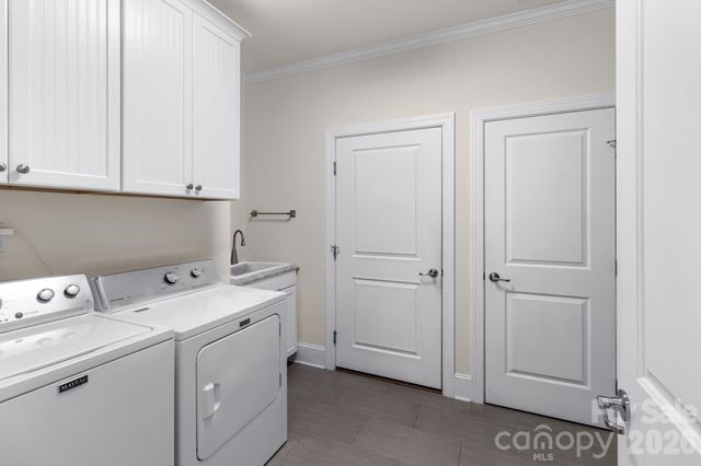 35 Penley Park Drive, Weaverville, NC 28787