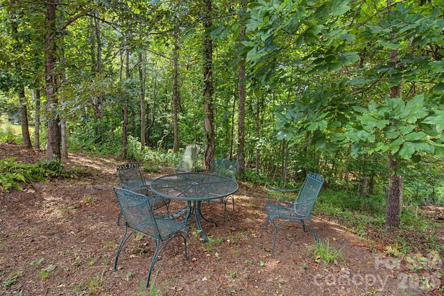 35 Penley Park Drive, Weaverville, NC 28787