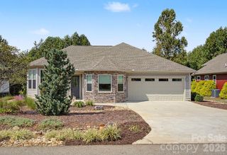 35 Penley Park Drive, Weaverville, NC 28787