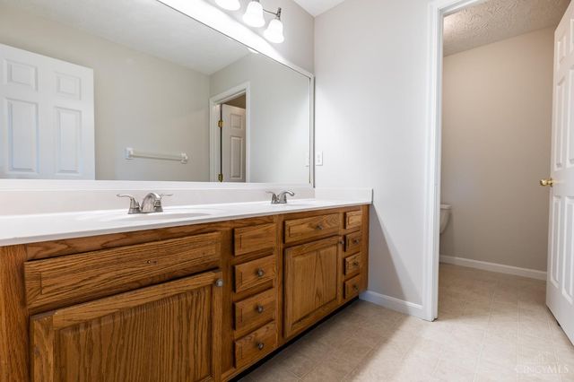 5542 Safari Drive, Liberty Twp, OH 45044