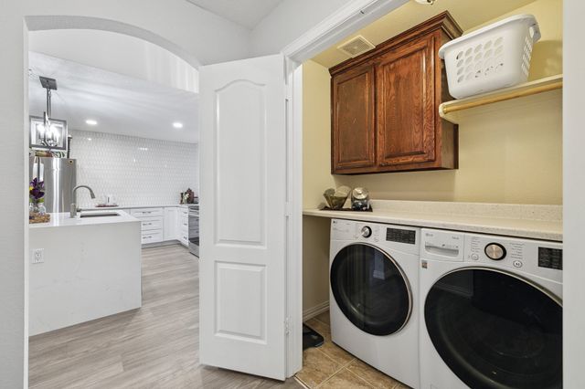 501 Saddle Drive, Euless, TX 76039