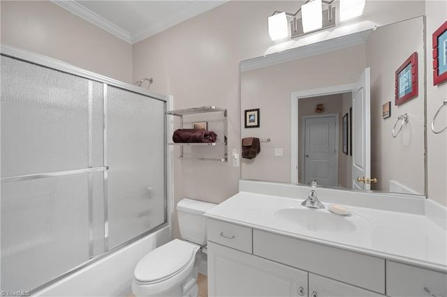 102 Sweetwater Court, Clemmons, NC 27012