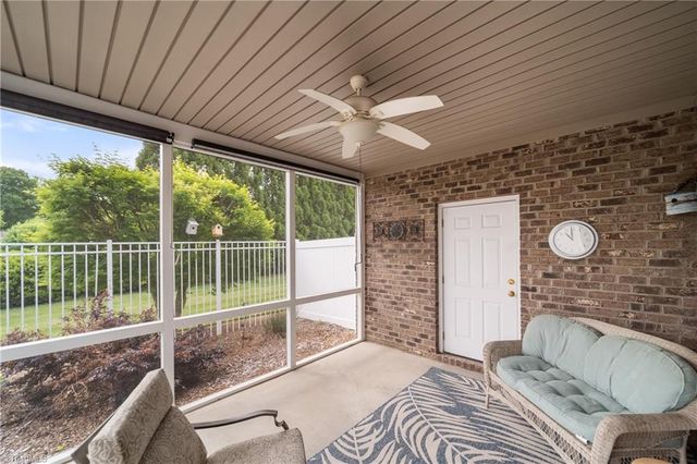 102 Sweetwater Court, Clemmons, NC 27012