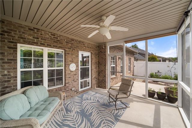 102 Sweetwater Court, Clemmons, NC 27012
