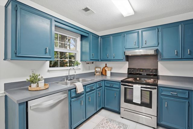 3628 Woodscape Court, Johns Island, SC 29455