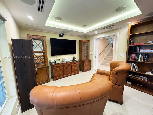 610 Misty Oaks Lane, Pompano Beach, FL 33069