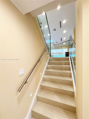 610 Misty Oaks Lane, Pompano Beach, FL 33069