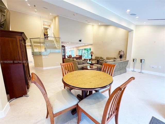 610 Misty Oaks Lane, Pompano Beach, FL 33069