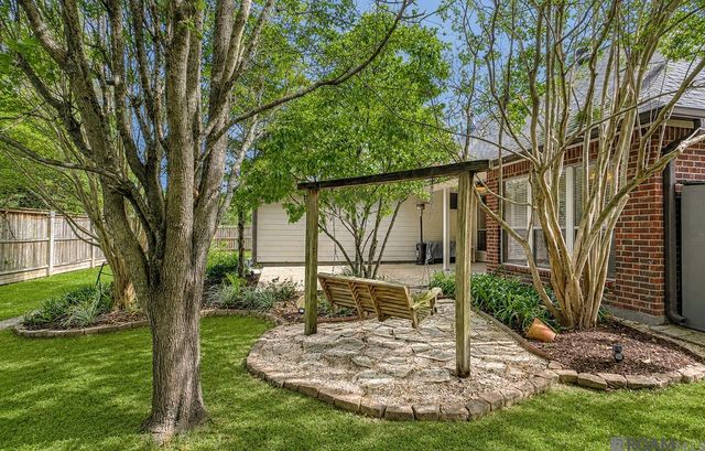 12417 Plantation Creek Dr, Geismar, LA 70734