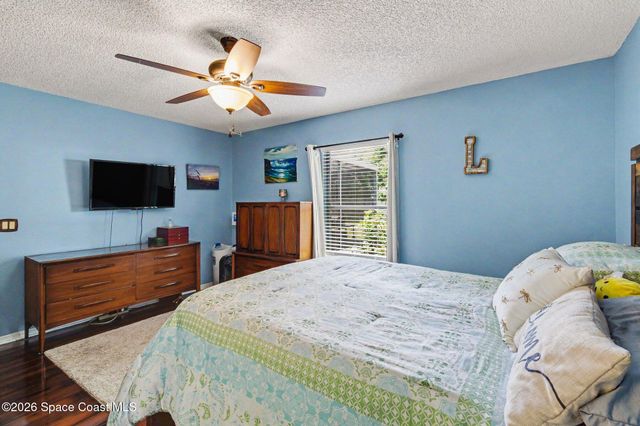 980 Pope Street NW, Palm Bay, FL 32907