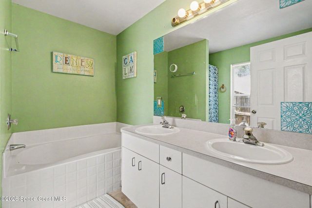 980 Pope Street NW, Palm Bay, FL 32907
