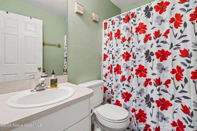 980 Pope Street NW, Palm Bay, FL 32907