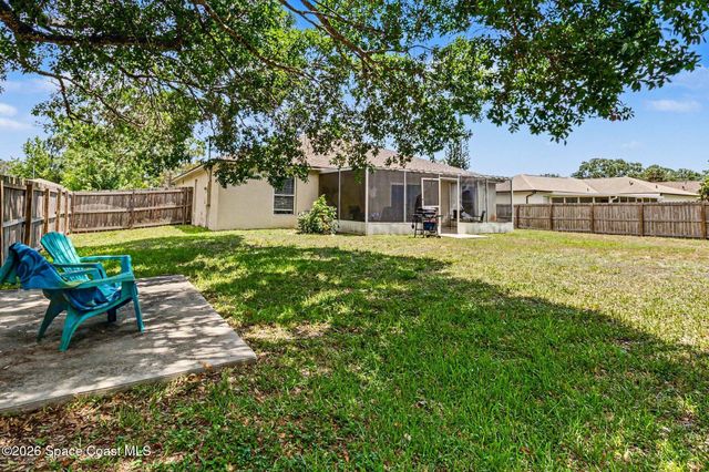 980 Pope Street NW, Palm Bay, FL 32907