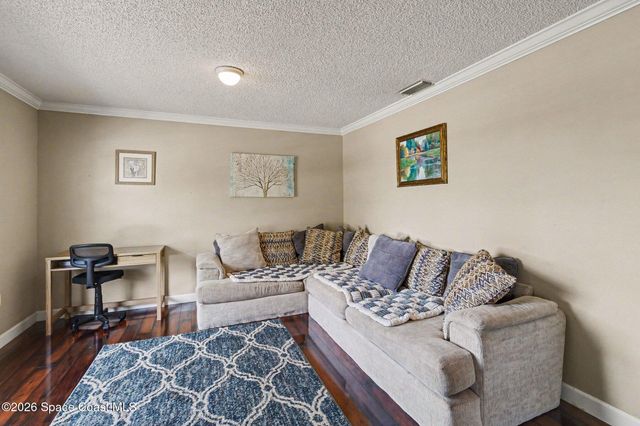 980 Pope Street NW, Palm Bay, FL 32907