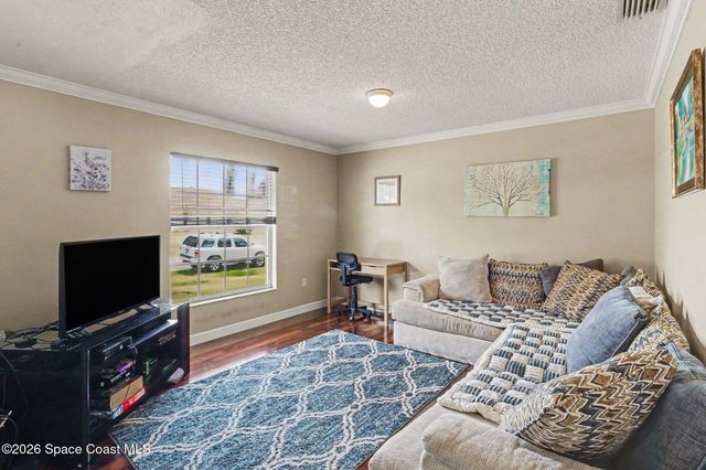 980 Pope Street NW, Palm Bay, FL 32907