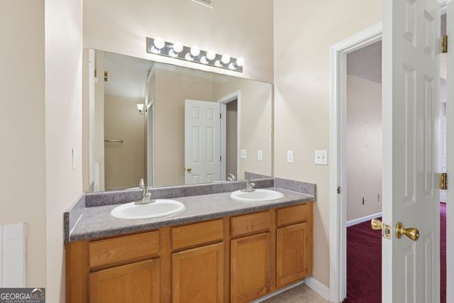 589 Wren Walk, Stone Mountain, GA 30087