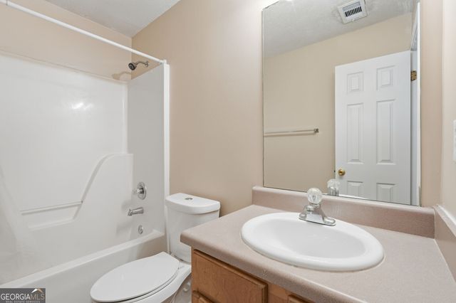 589 Wren Walk, Stone Mountain, GA 30087