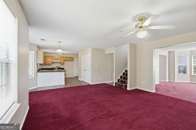 589 Wren Walk, Stone Mountain, GA 30087