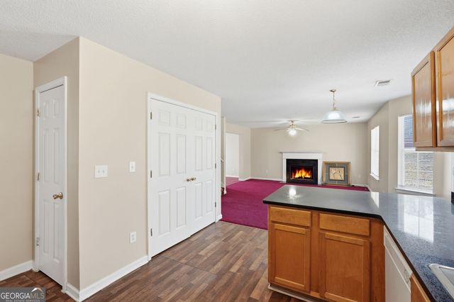 589 Wren Walk, Stone Mountain, GA 30087