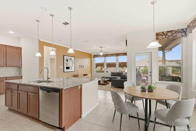 11915 TOWER FRST, San Antonio, TX 78253